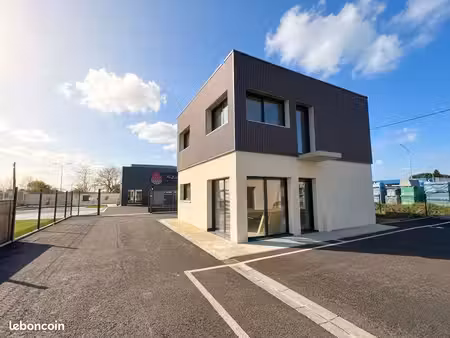 local commercial 85 m² saint-alban