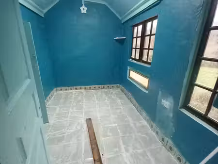 chalet et beau jardin à vendre