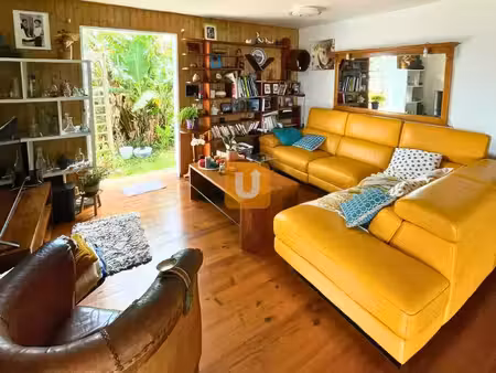 belle maison f4 au coeur du guillaume