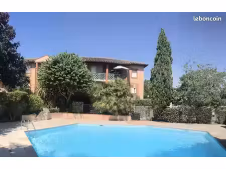 balma t2 centre  dernier étage  calme  clair