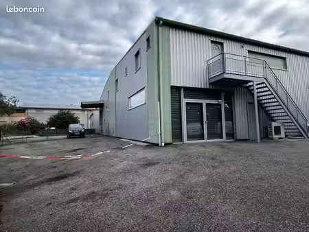 appartement + dépôt