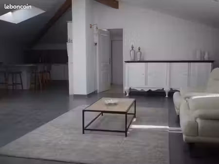 location t4 meublé