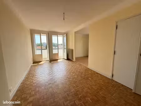 appartement 4 pièces 81 m²