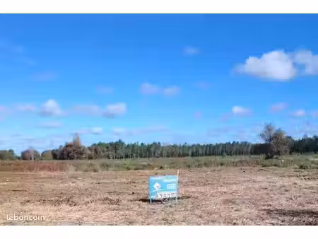 terrain 640 m² biganos