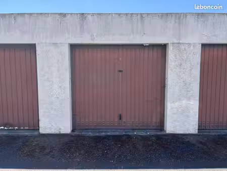 garage/box 15 m² le pont chretien chabenet