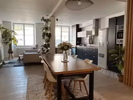 maison en pierre rénovée cubzac-les-ponts – 112 m² – 3 ch – terrain 730 m²
