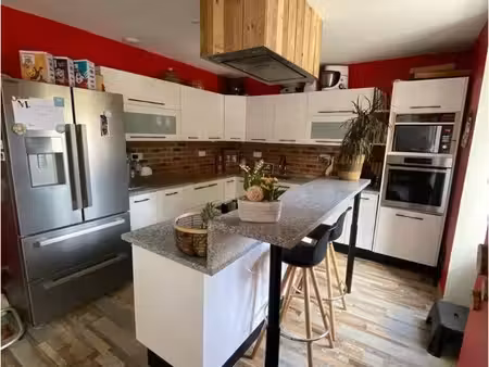 longère 6 pièces 140 m²