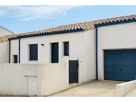 villa contemporaine récente