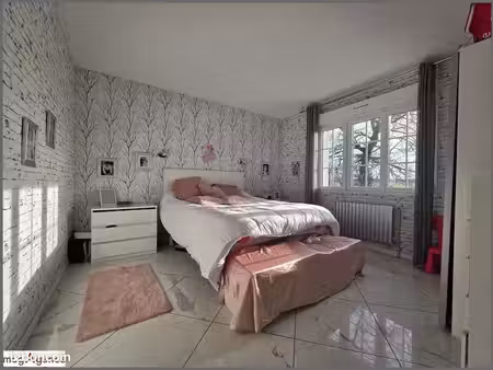 maison 8 pièces 237 m²