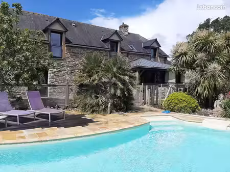 longere rénovée 4 chambres avec terrain