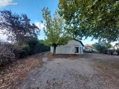 vends bien immobilier