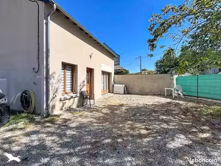 pavillon 2 pièces 60 m²