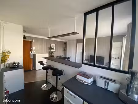 appartement t2 de 40 m² avec cave – place de parking tours
