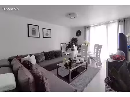 appartement 4 pièces 64 m²