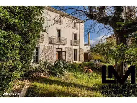 maison 7 pièces 765 m²