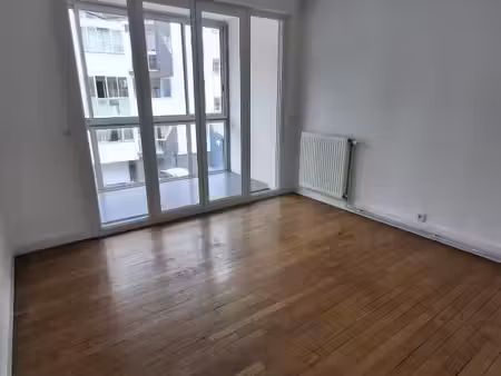 appartement 4 pièces 82 m²