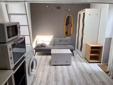 à louer : charmant studio entièrement équipé