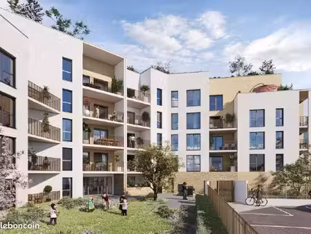 stationnements boxés et non boxés à vendre - villefontaine (38)