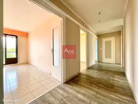appartement 4 pièces 94 m²