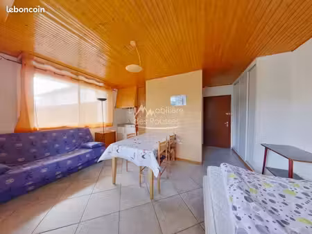 studio 1 pièce 22 m²