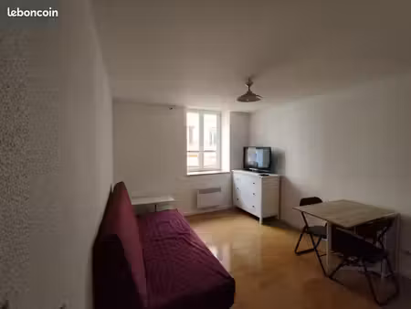 studio meublé