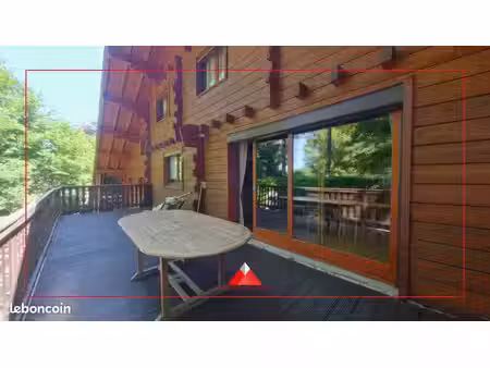chalet 5 pièces 102 m²