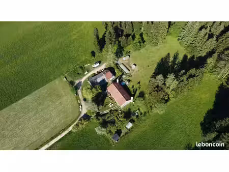 maison de campagne en pierre de 140m2 entièrement rénovée