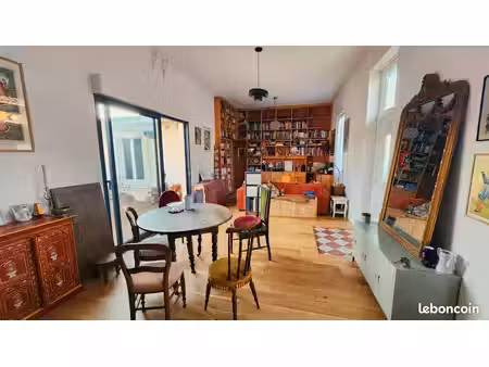charmante maison rénovée avec jardin intimiste– bordeaux nansouty