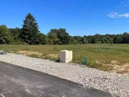 vente terrain à aigrefeuille-sur-maine (44140) : à vendre / aigrefeuille-sur-maine