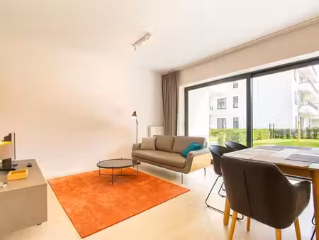 appartement à louer à evere € 1.275 (lrfin) - skyline renting | zimmo