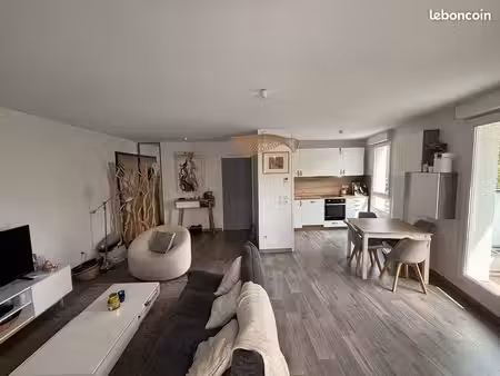 appartement t4 de 81 m² avec terrasse - gustave rivet