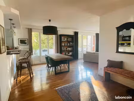 grenoble libération – t3 lumineux de 98 m² avec balcons – rénové/climatisé – garage possib