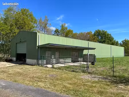 bâtiment métallique 640m2