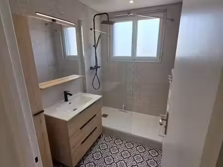 appartement t3 refait à neuf