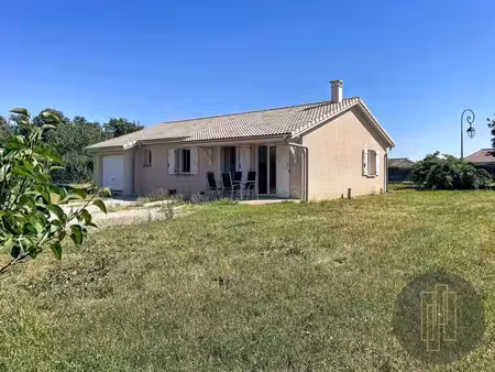 exclusif - maison de plain-pied à arnas – 90 49 m² habitables sur 934 m² de terrain