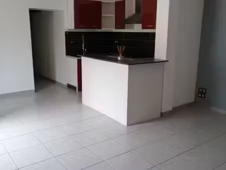 location maison de ville champigny en beauce