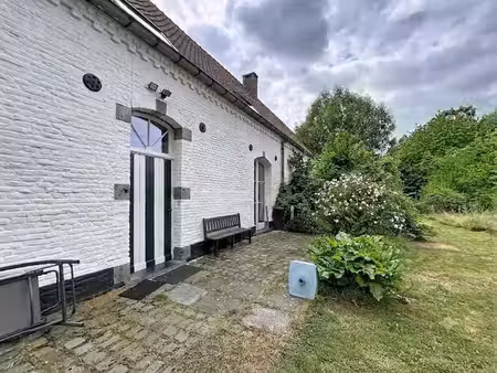 charmante dépendance de ferme  jardin  vue campagne 3ch.2sdb
