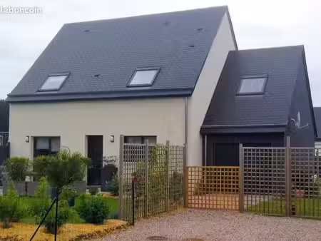 maison 6 pièces 105 m²