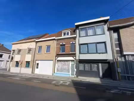 maison aux beaux volumes - 4 chambres et jardin