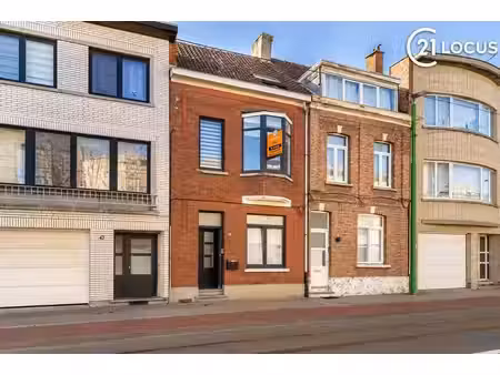 4 chambres  2 salles de bains et peb b