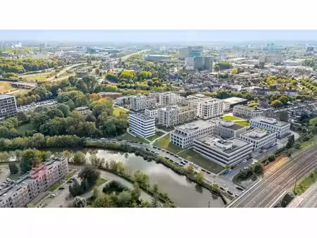 all-in kantoorruimte op toplocatie in gent nabij het water