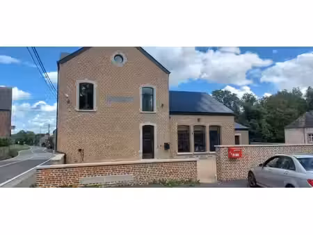 bureaux 4 à 5 pers wierde (1 min e411 et n4-parking)