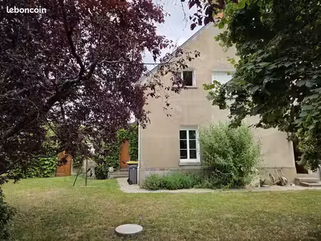 maison 8 pièces 172 m²