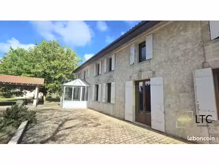 maison 10 pièces 298 m²