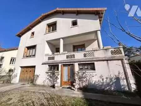 vente maison à montrond-les-bains (42210) : à vendre / 256m² montrond-les-bains