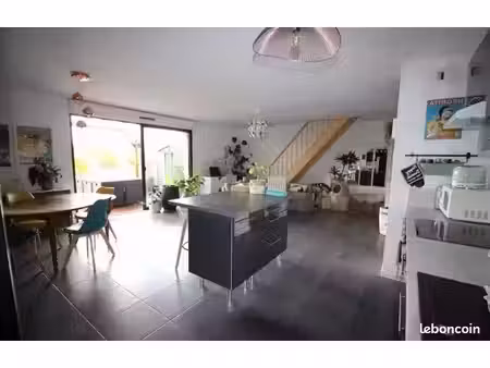 maison mitoyenne t5 à tyrosse