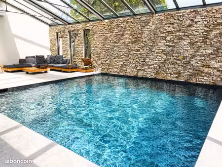 villa / maison atypique 260 m² – piscine intérieure – terrain 2 000 m² – tours / joué-lès-