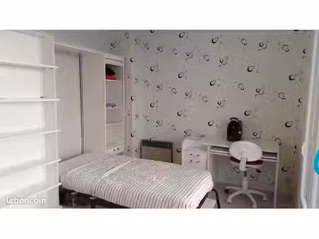 studio proche trousseau grammont