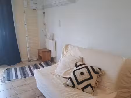 studio meublé