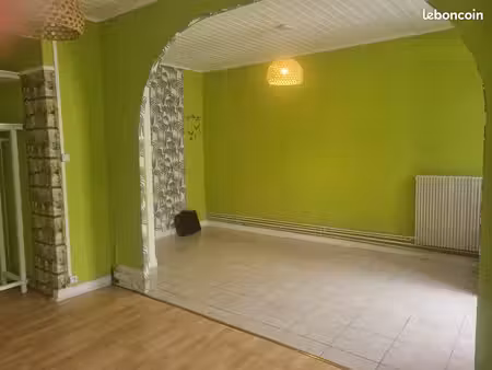 loue maison descartes